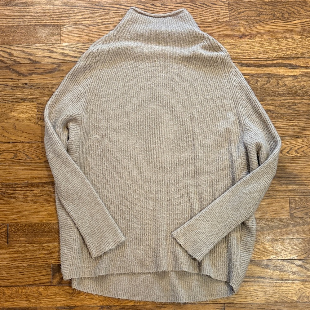 Lou & Grey Light Gray Turtleneck Sweater